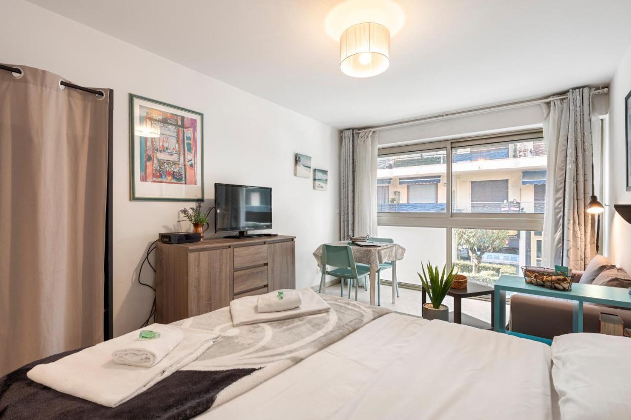 ניס Studio Massenet Five Stars Holiday House מראה חיצוני תמונה